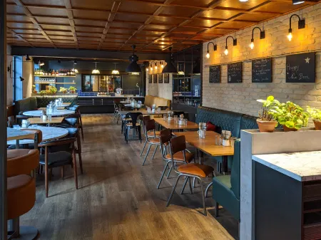 Ibis Saint-Omer Centre Отели в г. Эперлек