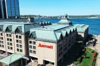Halifax Marriott Harbourfront Hotel Отели рядом с достопримечательностью «Парк Шо Уайлдернесс»