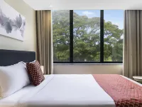 BreakFree on Broadway Sydney Hotels in Glebe