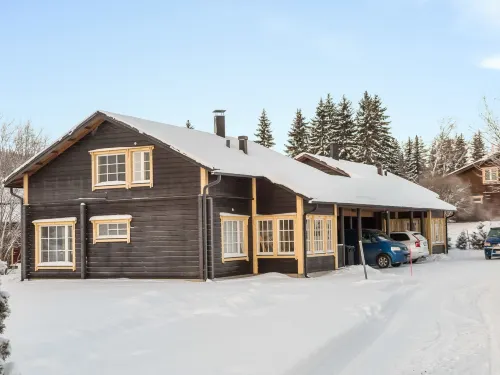 Tahkontupa Hotels in Varpaisjarvi