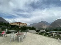 Spire Resorts Hunza فنادق في Garelt