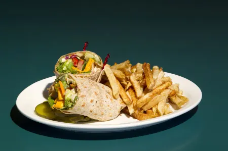 Scott's Inn & Suites