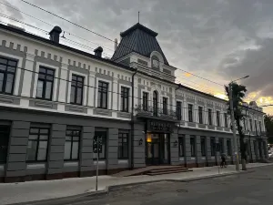 Richmond Hotel