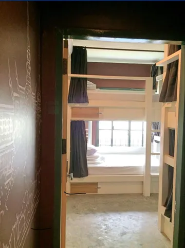 รูปภาพของอยู่เย็นเป็นสุข