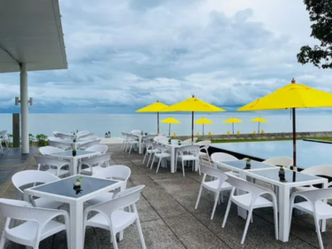 รูปภาพของท่าศาลา คาบาน่า