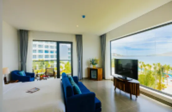 星亞美奈度假村