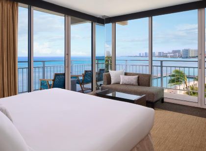 더 뉴 오타니 카이마나 비치 호텔