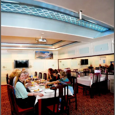 Dewanekhas Hotel & restaurent