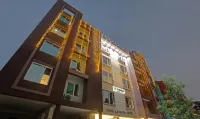 ทรีโบ เลซี่สเตย์ อีลิท โรงแรมใน