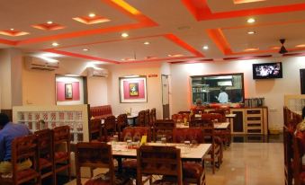 Hotel Harsha Residency - Housity