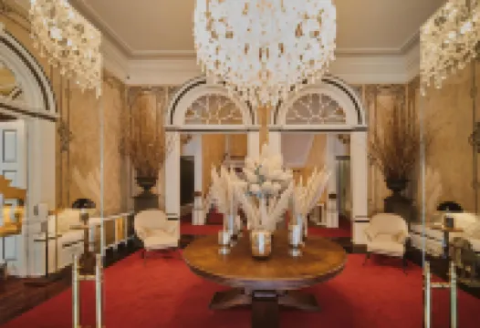 波爾圖託雷宮殿酒店