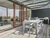 "Merisa" - 2.5km from the Sea