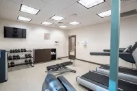 سبرنجهيل سويتس باي ماريوت جينسفيل - نادي رياضي