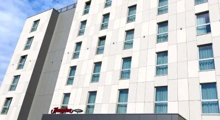 Hampton by Hilton Krakow