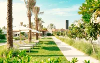 Dubai Marine Beach Resort & Spa Hotels near Hawa Hawa