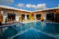 Mis Sueños Holbox Hotels in Chiquilá
