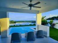 Sunset Villa with Infinity Pool