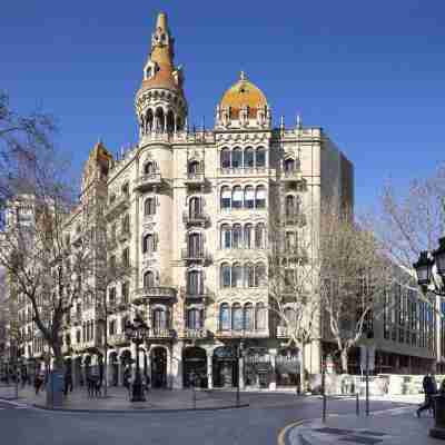 メ バルセロナ Hotel Exterior