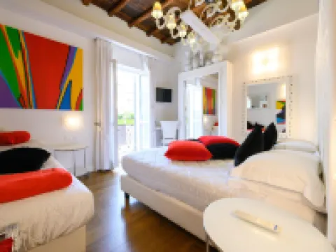 Domus Spagna Frattina ローマのホテル