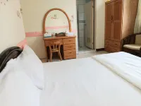 Seven Stars Hotel