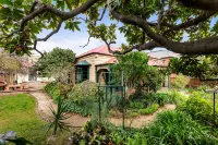 Luxico the Secret Garden (Pet Friendly) Hotel in zona O'Connell Reserve