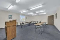 SureStay by Best Western Sacramento South Natomas