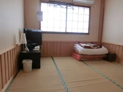 Minshuku New Otani Hoteles en Distrito de Iwami