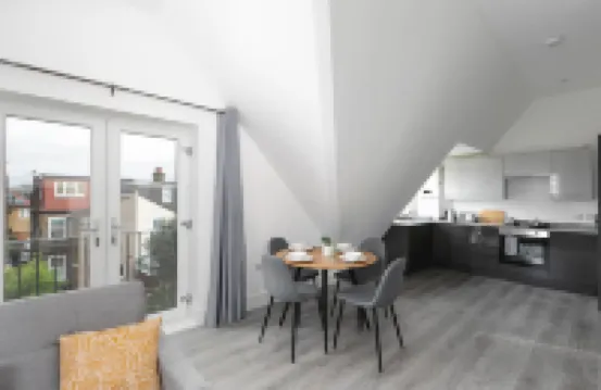Skyvillion -Vineyard Court- Enfield 1Bed W/Balcony