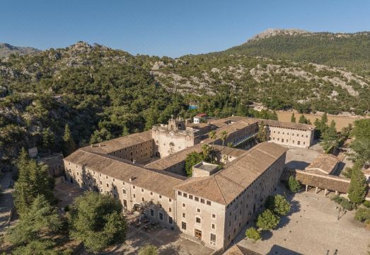 산투아리 데 유크