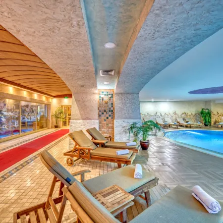 Porto Bello Hotel Resort & Spa