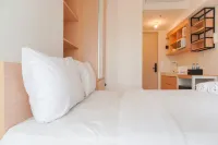 Comfort Studio (No Kitchen) Tokyo Riverside PIK 2 Apartment By Travelio Hotel dekat Aloha Playground , Pasir Putih PIK 2