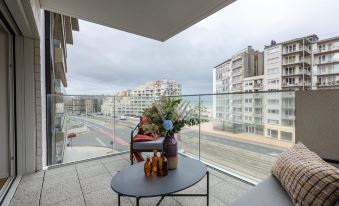 Huswell - Lovely Apartment with Terrace and Sea View