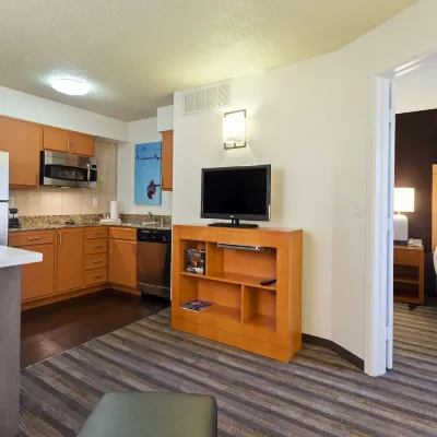 Hyatt House Houston Galleria Отели рядом с достопримечательностью «Водяная стена»