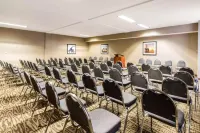 Comfort Inn & Suites IAH Bush Airport - East - Khách sạn giá rẻ