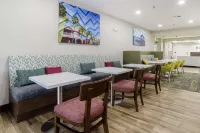 Hampton Inn Port Charlotte/Punta Gorda - 朝食