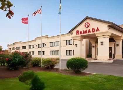 라마다 바이 윈덤 뉴어크 윌밍턴