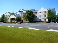 Fairfield Inn & Suites Valparaiso Hotels near Chicago Street Theatre