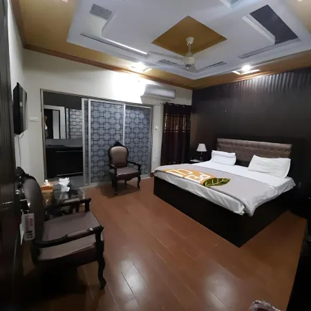 Hotel Laxen Inn Multan
