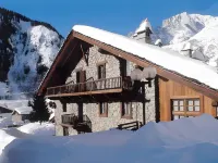 Hotel la Grange - Animal Chic Hotel Hotels near Skyway Monte Bianco