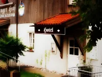 A8 Hotel im Darchinger Hof, Bed & Breakfast Hotel a Aying