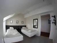 Hotel Kupolen Hotel di Borlange
