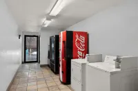 Americas Best Value Inn Bangor Hotels in Hampden