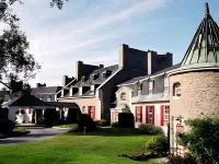 Hôtel le Manoir Baie-Comeau - parkir