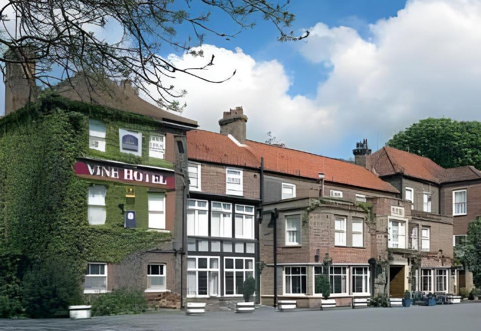 hotel overview picture