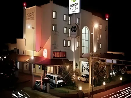 Hotel Suites México Plaza León Campestre