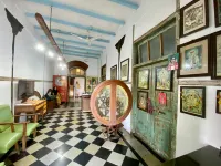 Hostel Vasantashram CST Mumbai, Free Wifi with 1940s Retro Vibe