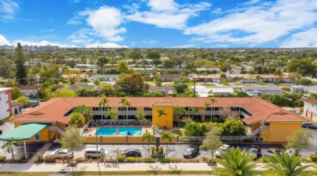 Quality Inn & Suites Airport - Cruise Port Hollywood