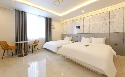 Gangjin the One Business Hotel Hotels in Gangjin-gun