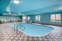 Holiday Inn Express KEARNEY by IHG - Pool