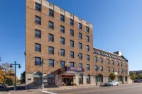 The Hotel Ojibway, Trademark Collection by Wyndham Các khách sạn gần Sault Historical Sites
